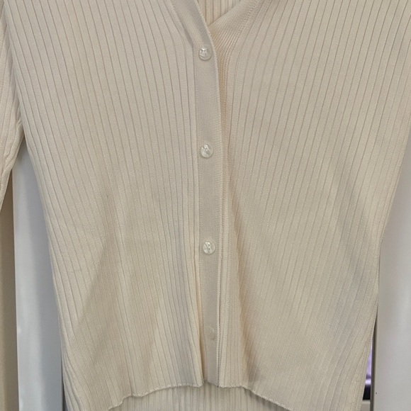 NWT Top - Picture 2 of 4